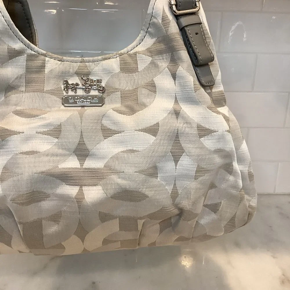 Coach Maggie Madison Shantung Chainlink Hobo Shoulder Bag - HTF